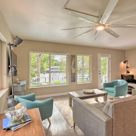 Pet-Friendly Waterfront Home - 2 Mi To Beach! Tarpon Springs Esterno foto