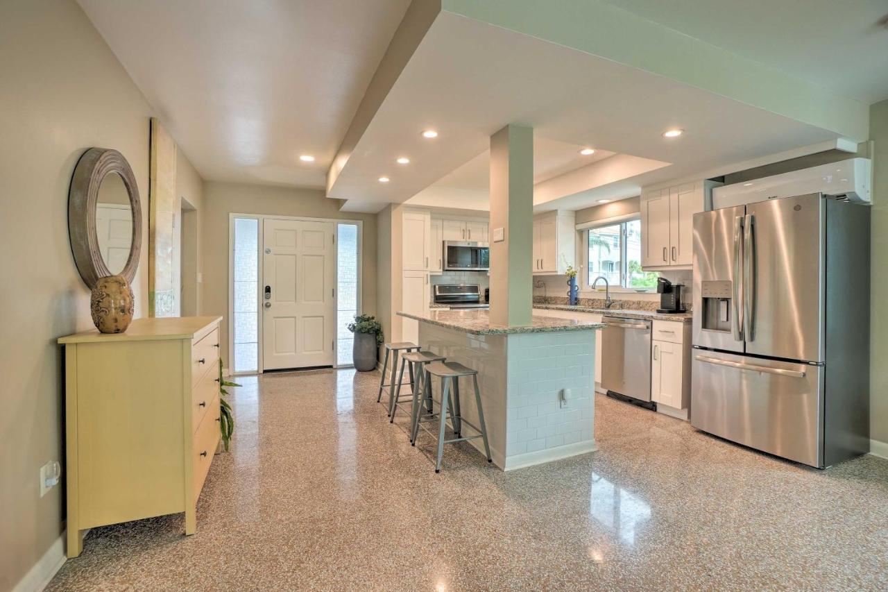 Pet-Friendly Waterfront Home - 2 Mi To Beach! Tarpon Springs Esterno foto