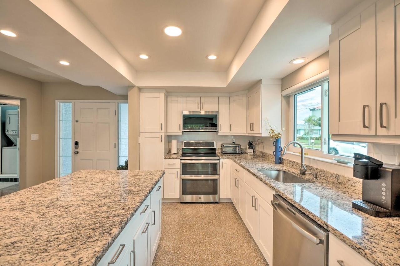 Pet-Friendly Waterfront Home - 2 Mi To Beach! Tarpon Springs Esterno foto