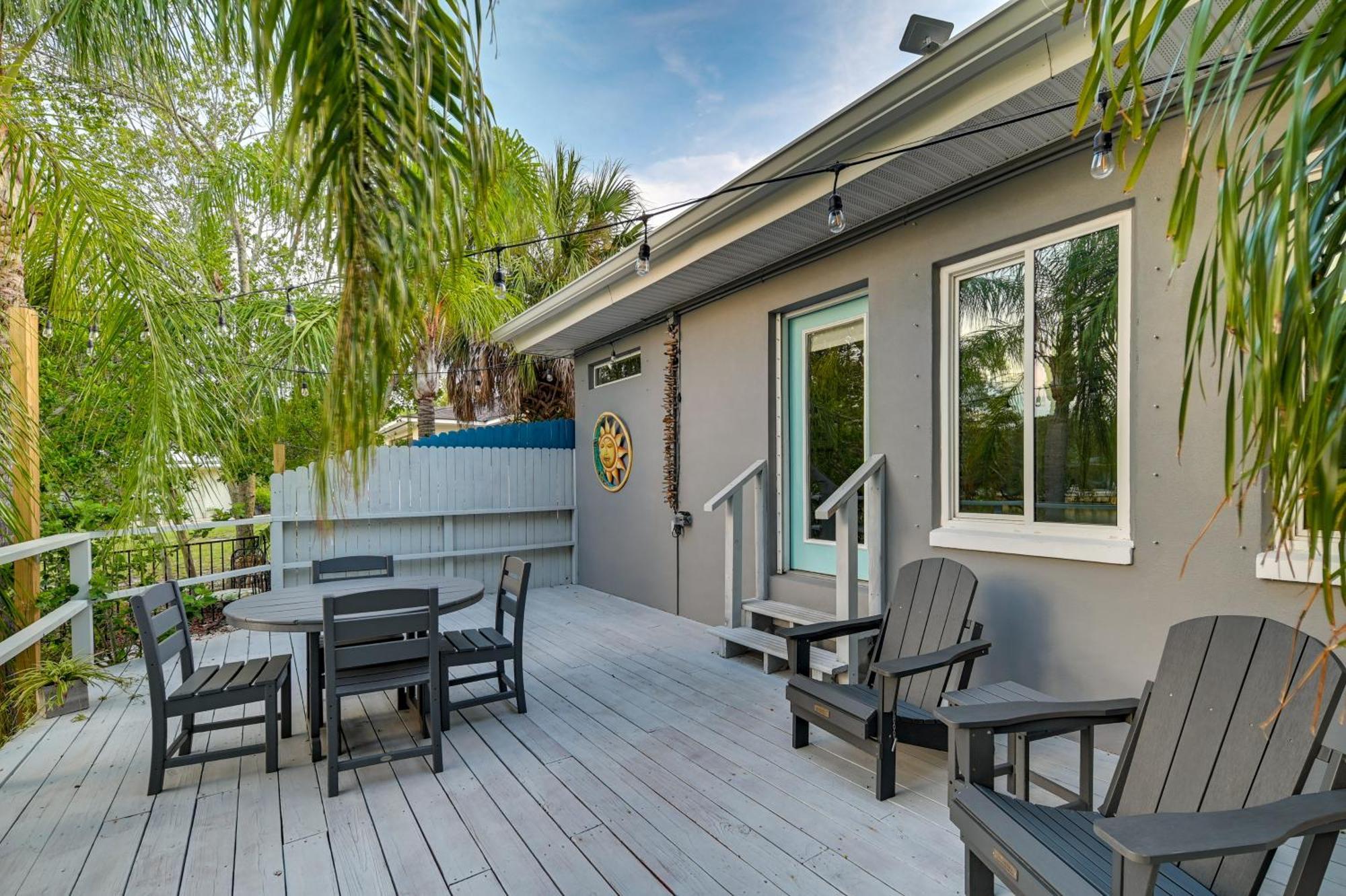 Pet-Friendly Waterfront Home - 2 Mi To Beach! Tarpon Springs Esterno foto